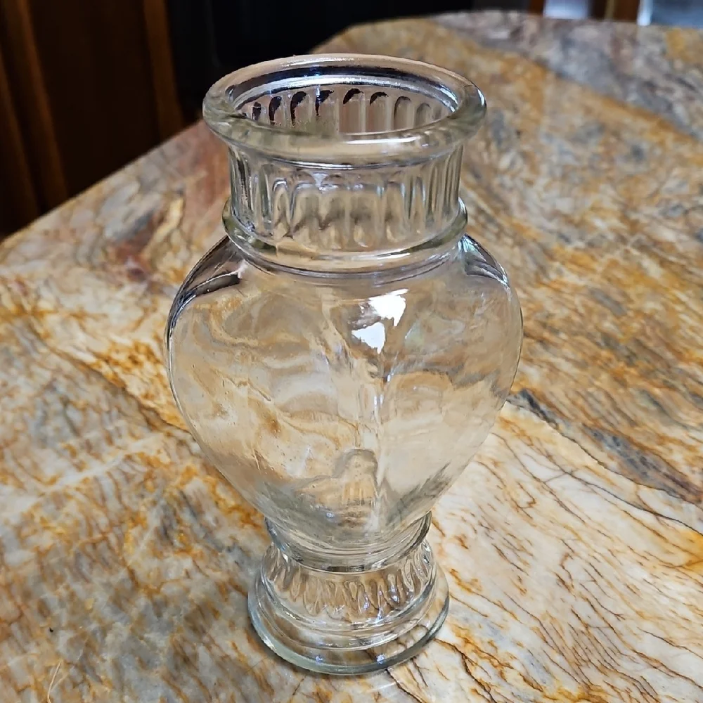 Vintage Clear Glass Decorative Flower Vase